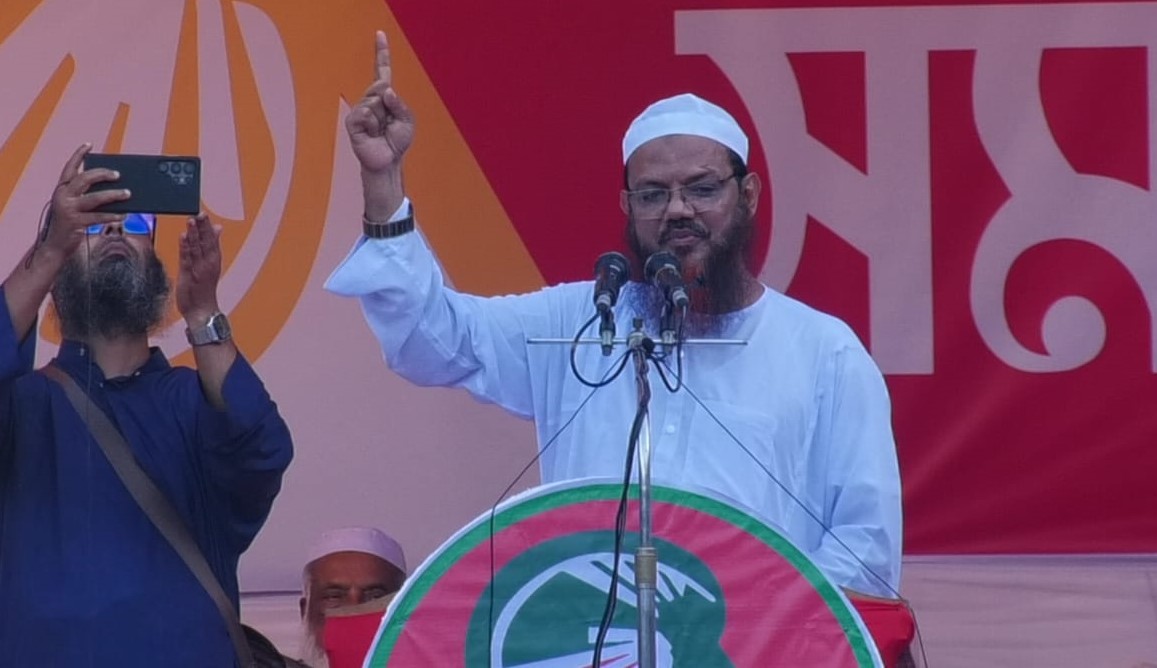 নির্বাচনে আমাদের যুদ্ধ হবে ব্যালটের মাধ্যমে: শায়েখে চরমোনাই